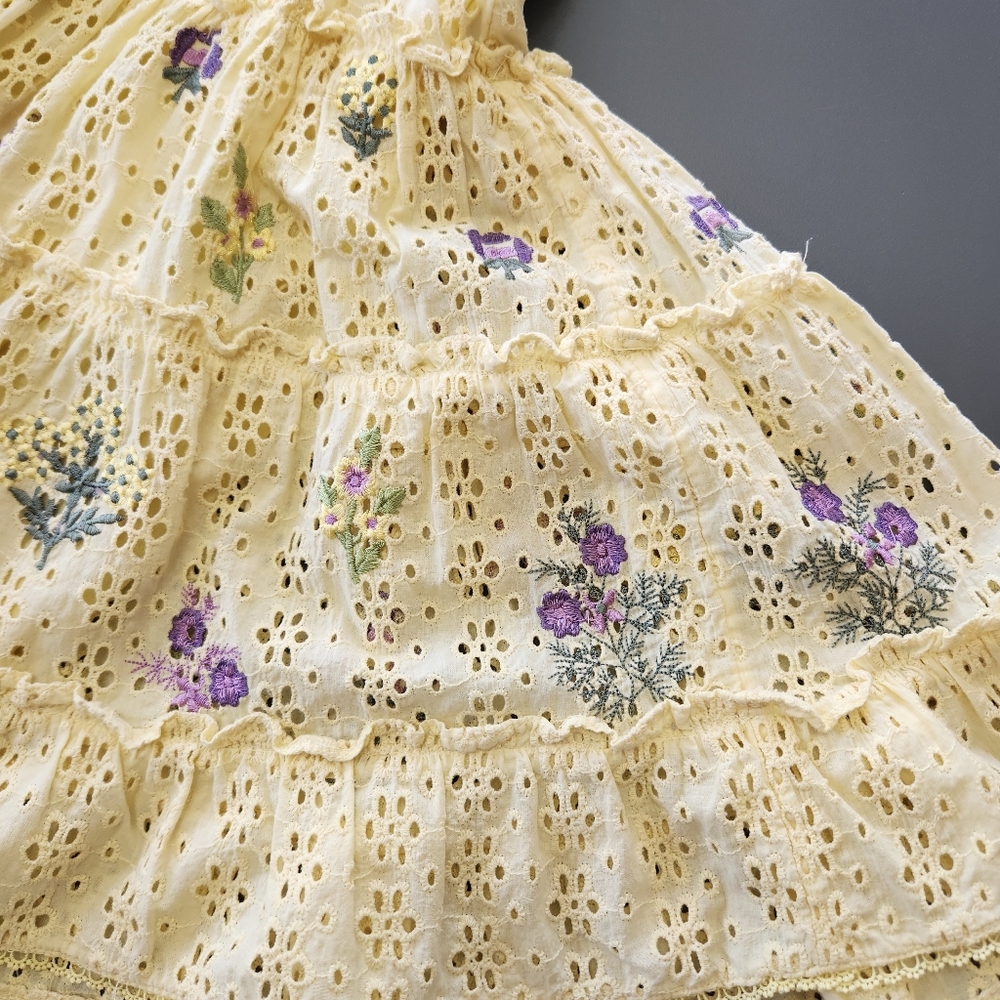 NWT Hemant & Nandita Floral Embroidered Mara Mini Skirt Butter Yellow Size Small - Picture 5 of 12